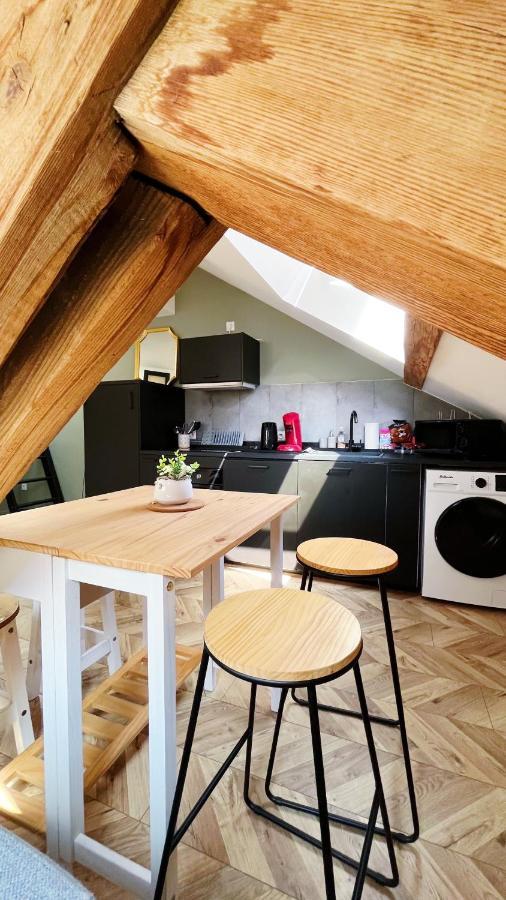 Les Appartements De Romain Et Julien 第戎 外观 照片