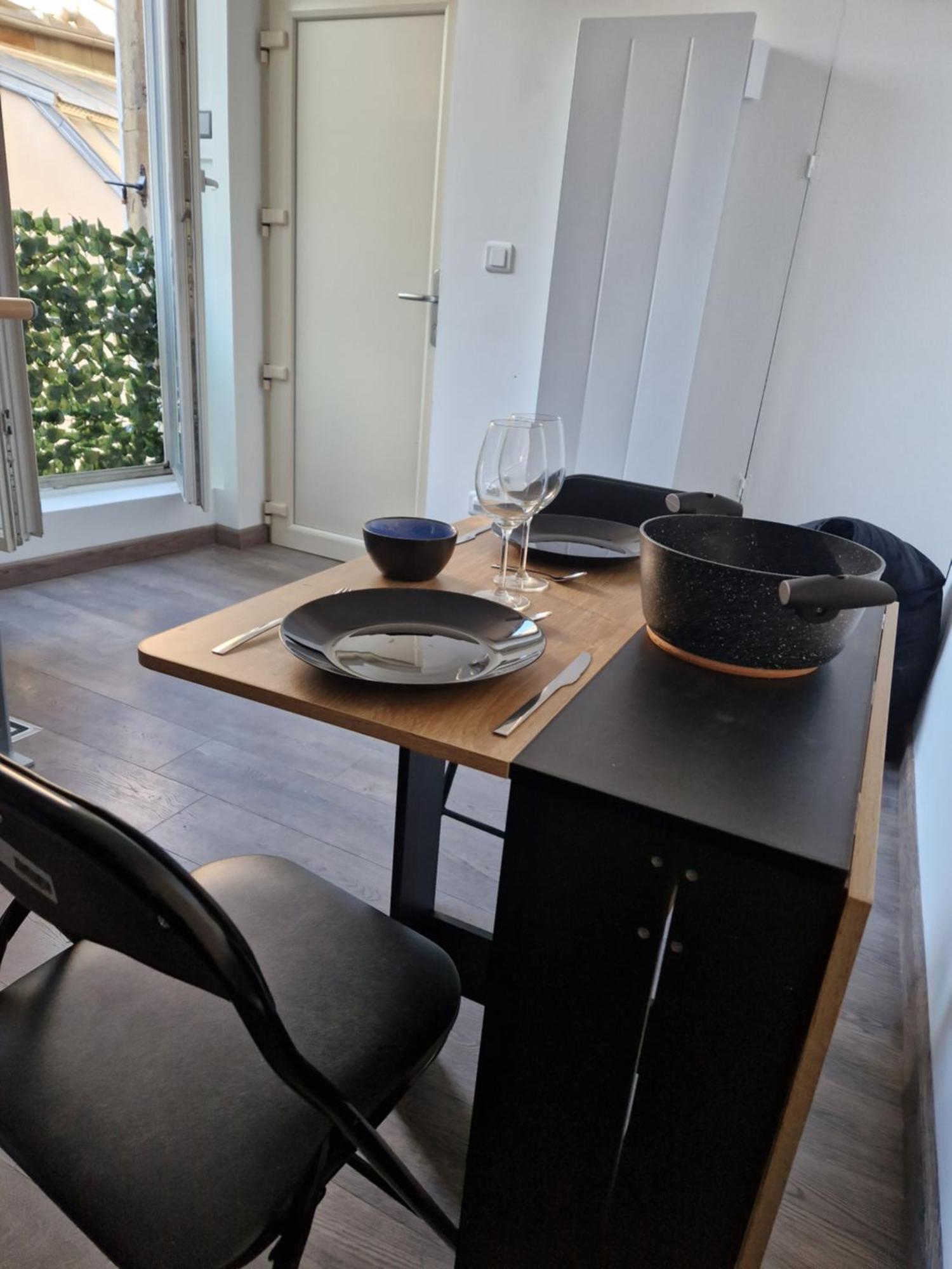 Les Appartements De Romain Et Julien 第戎 外观 照片