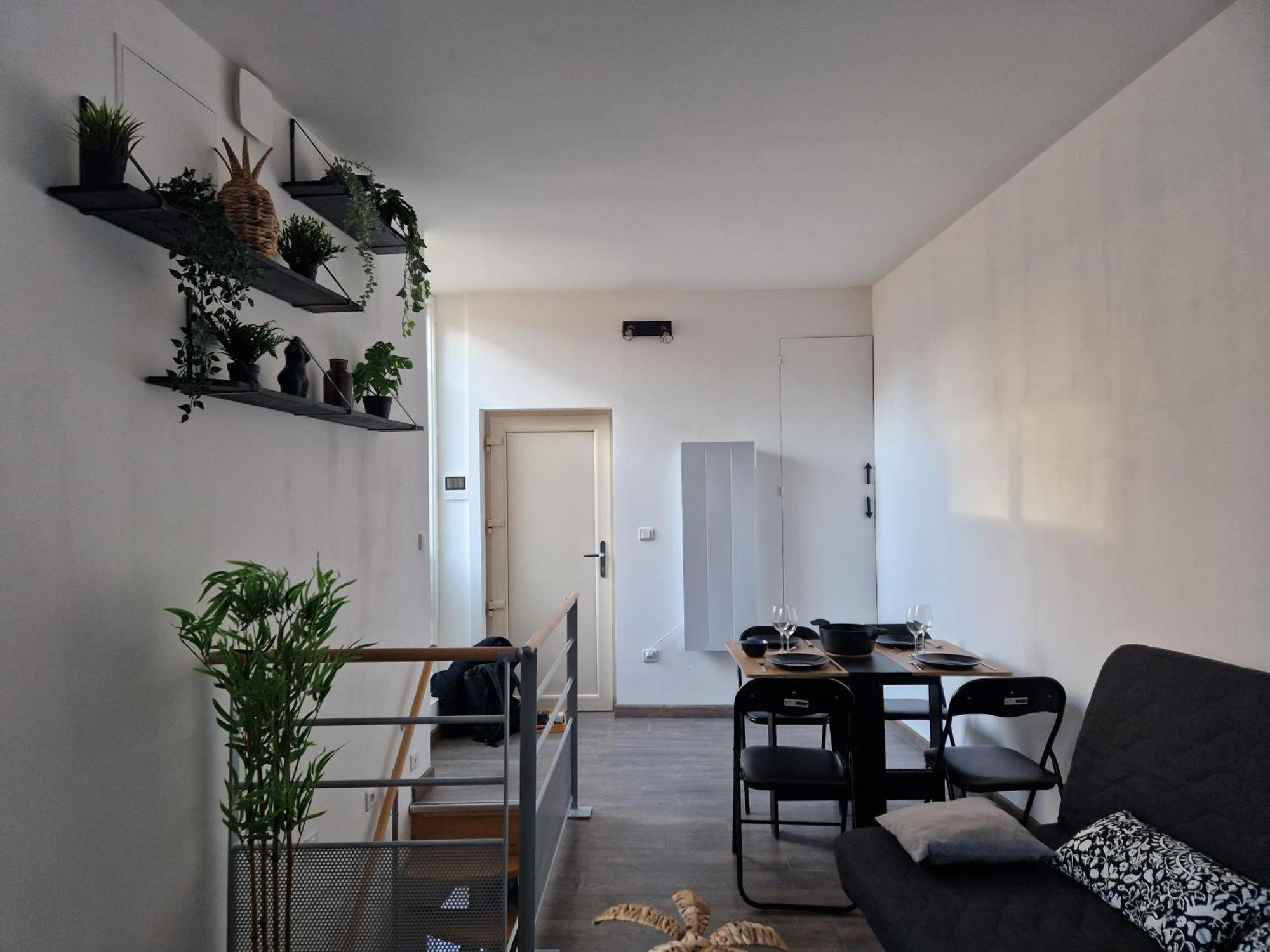 Les Appartements De Romain Et Julien 第戎 外观 照片