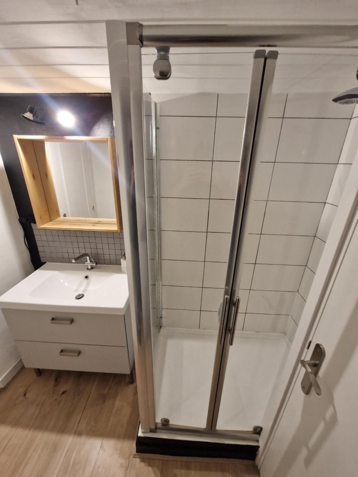 Les Appartements De Romain Et Julien 第戎 外观 照片