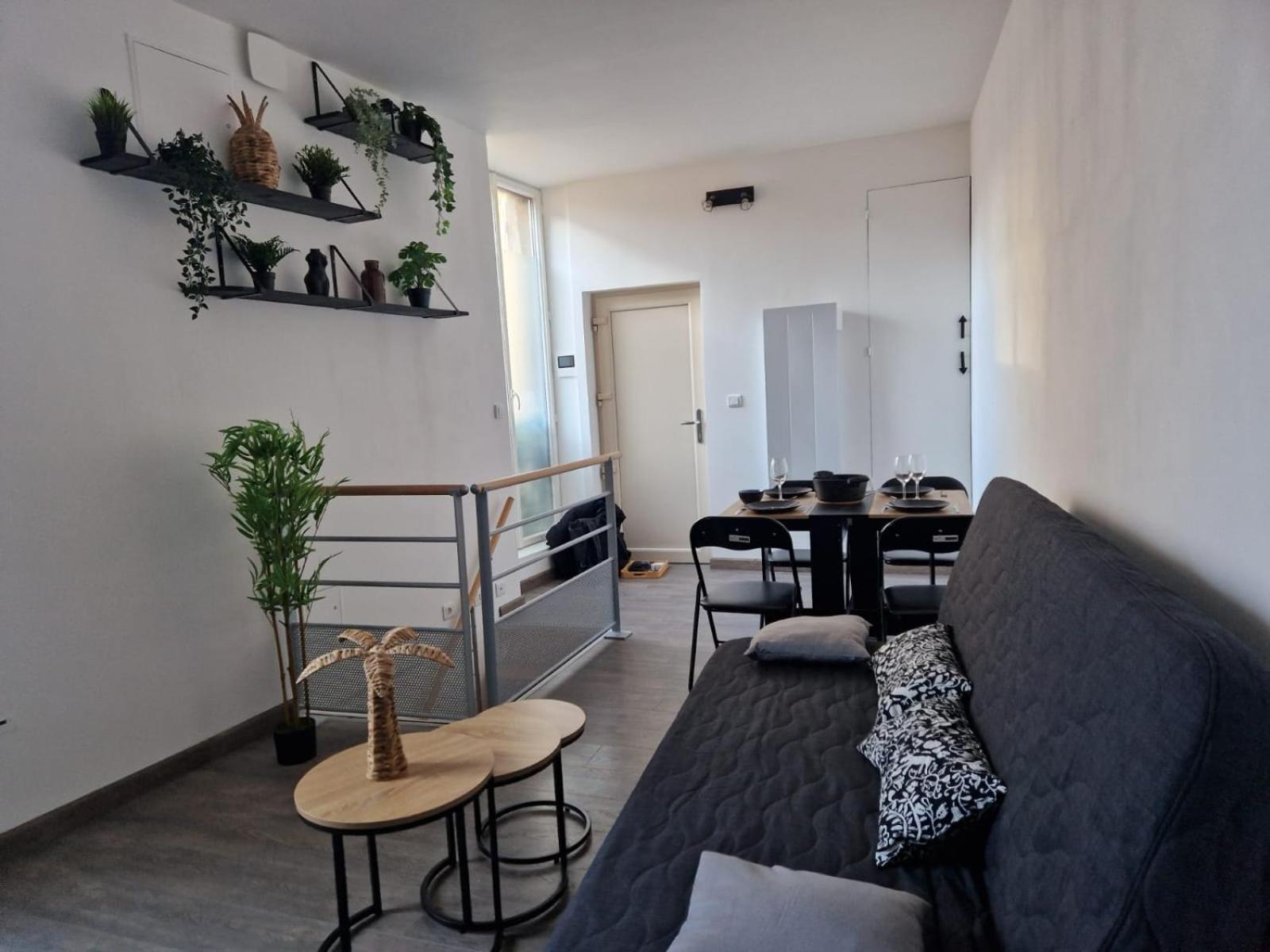 Les Appartements De Romain Et Julien 第戎 外观 照片