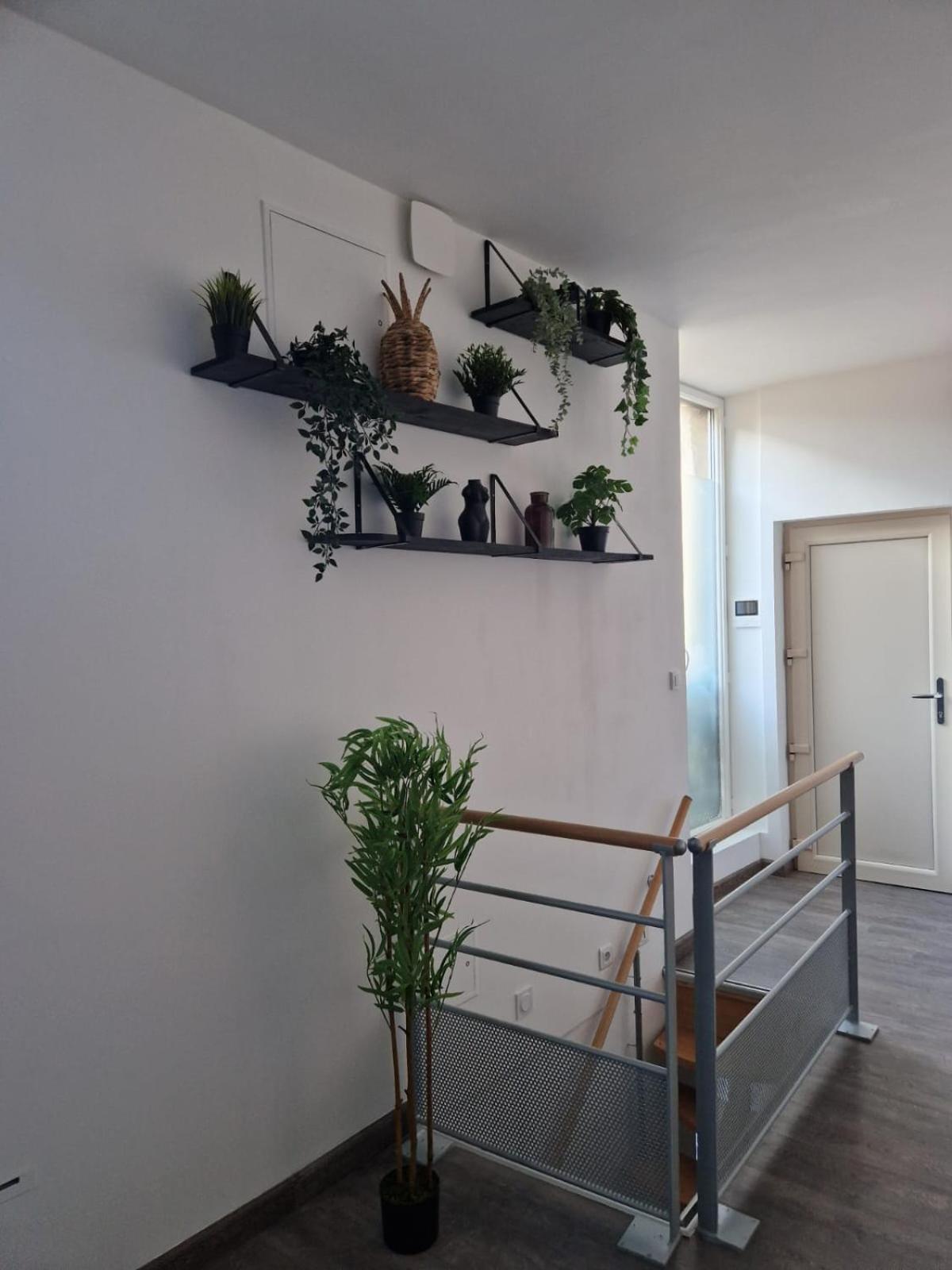 Les Appartements De Romain Et Julien 第戎 外观 照片